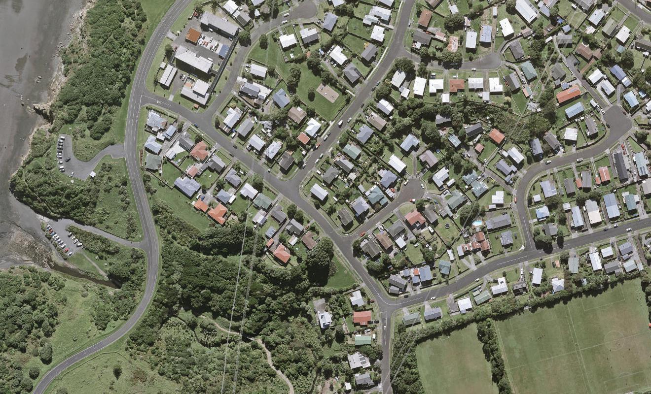 19 Rangitake Drive, Spotswood, New Plymouth - Carousel 1