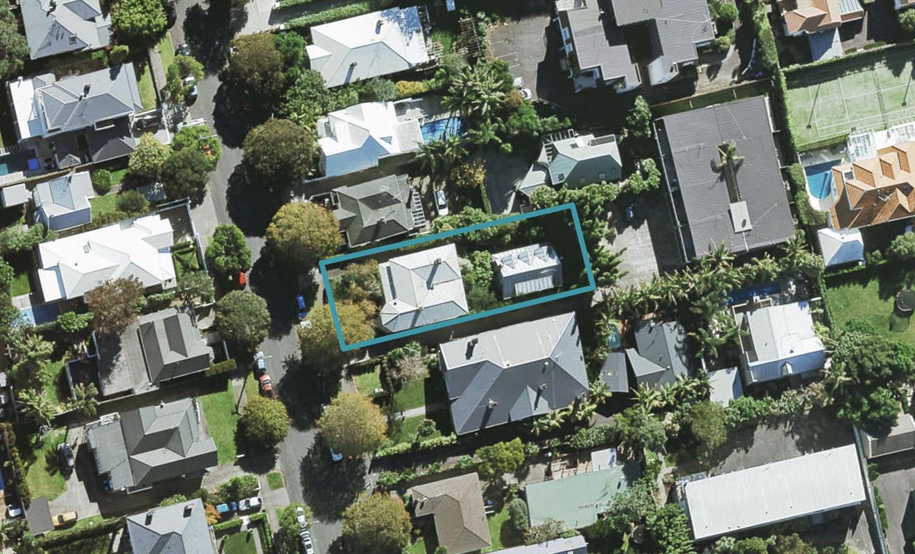 15 Sentinel Road, Herne Bay, Auckland - Carousel 1