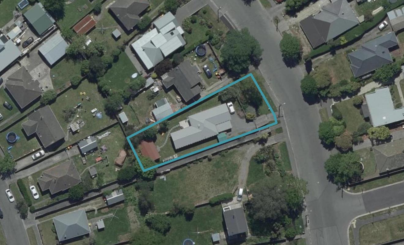 25 Brookside Terrace, Bryndwr, Christchurch - Carousel 1