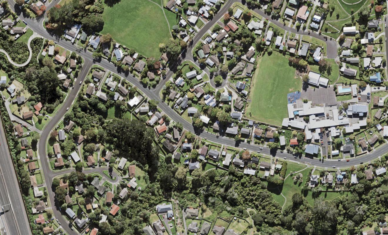 56B Oreil Avenue, West Harbour, Auckland - Carousel 1