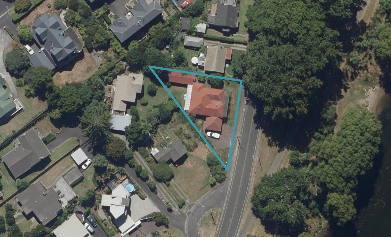 18 Hillsborough Terrace, Hamilton Central, Hamilton - Carousel 1