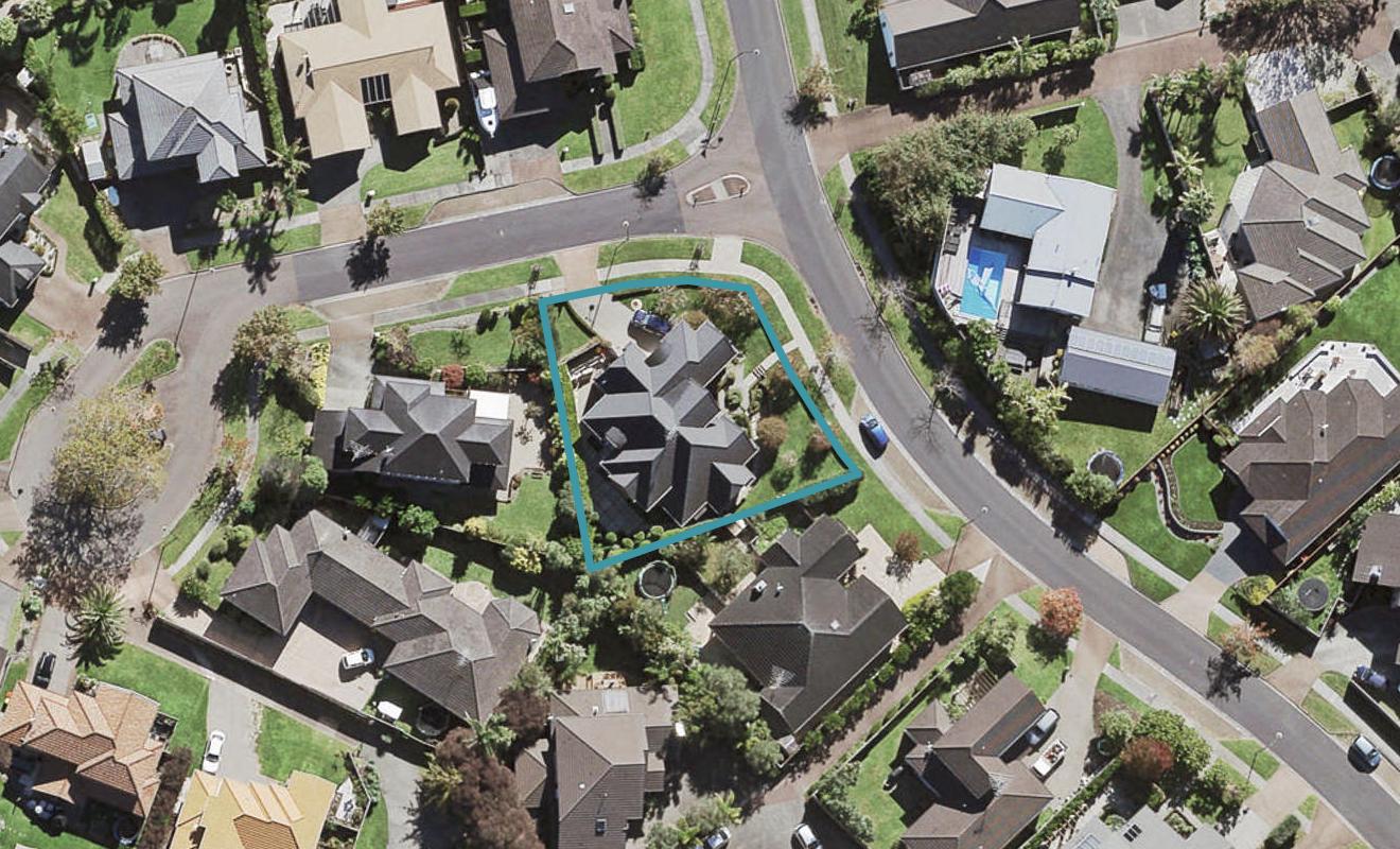 2 Red Oak Place, Schnapper Rock, Auckland - Carousel 1