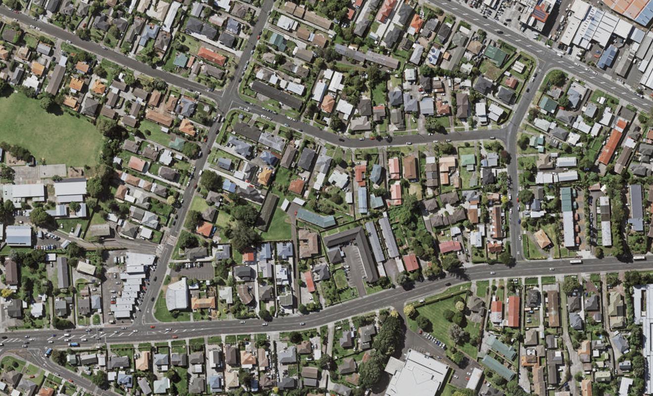 12/18 Rutland Road, Mount Wellington, Auckland - Carousel 1