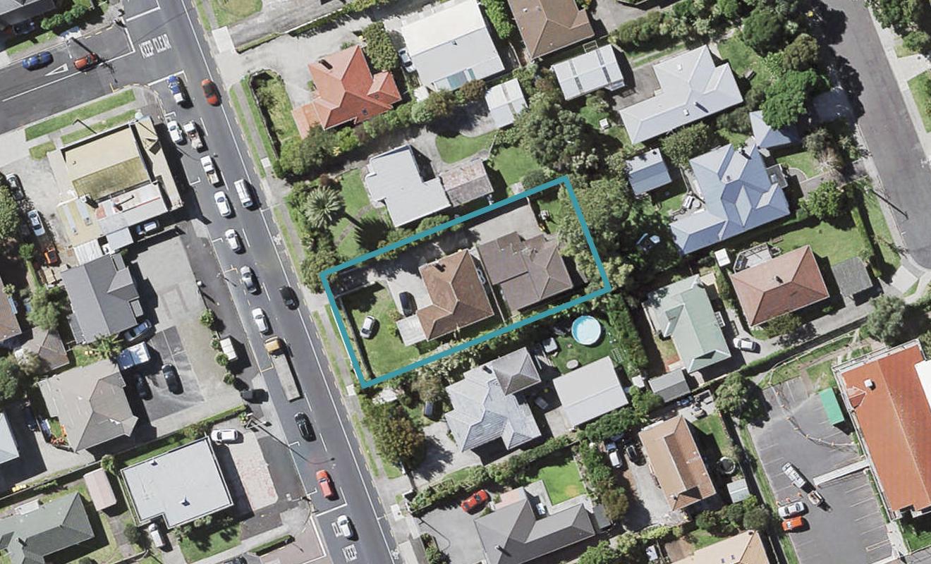 2/160 Lake Road, Belmont, Auckland - Carousel 1