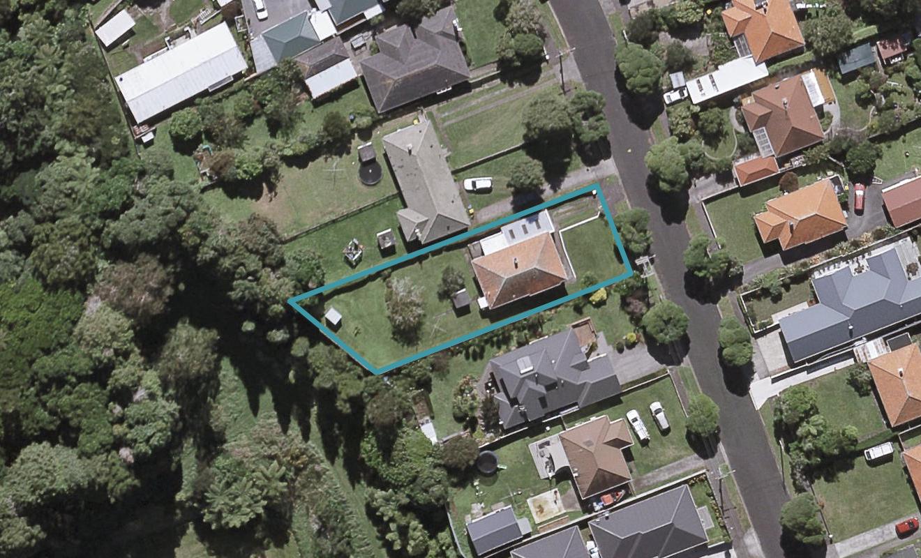 23 Plympton Street, Brooklands, New Plymouth - Carousel 1