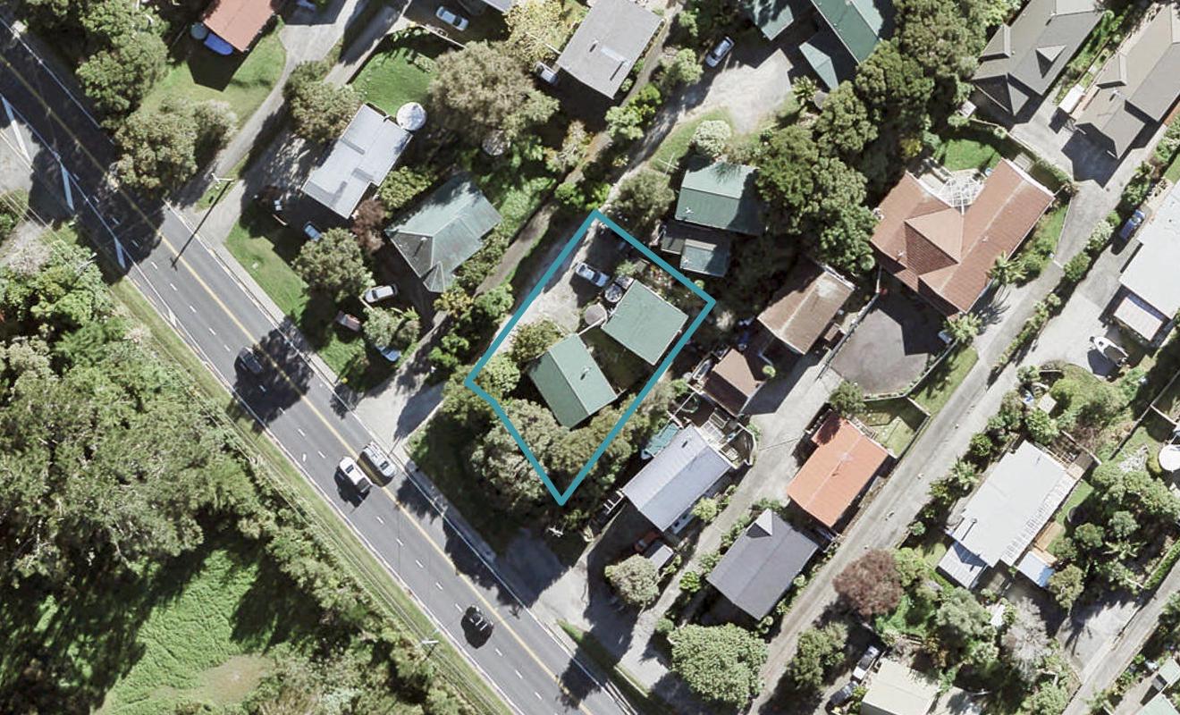 528 Whangaparaoa Road, Stanmore Bay, Whangaparaoa - Carousel 1