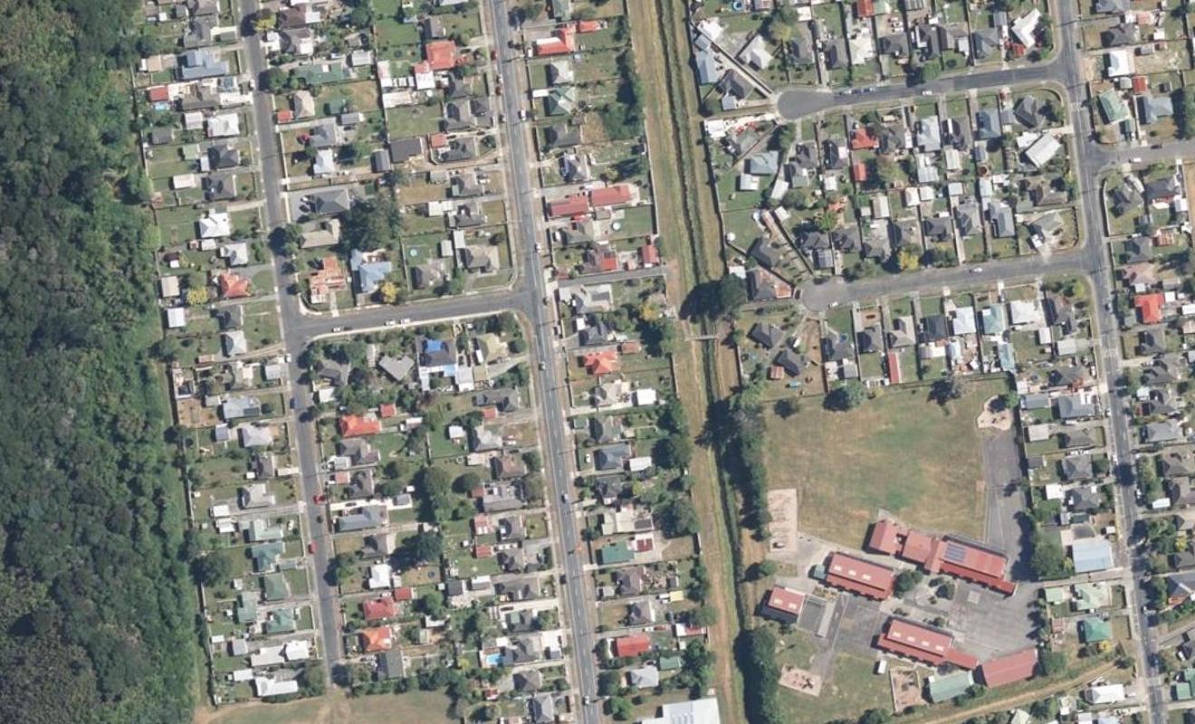 48 Wellington Road, Wainuiomata, Lower Hutt - Carousel 1