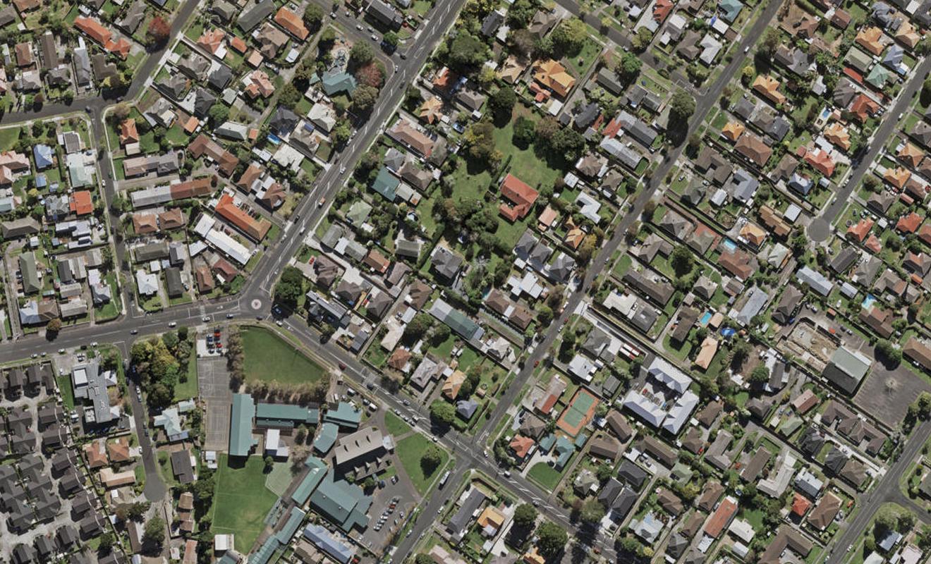 2 Kakaho Way, Papatoetoe, Auckland - Carousel 1
