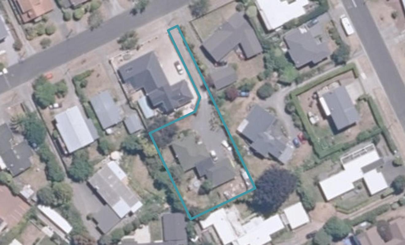2/13 Huia Street, Taupo - Carousel 1
