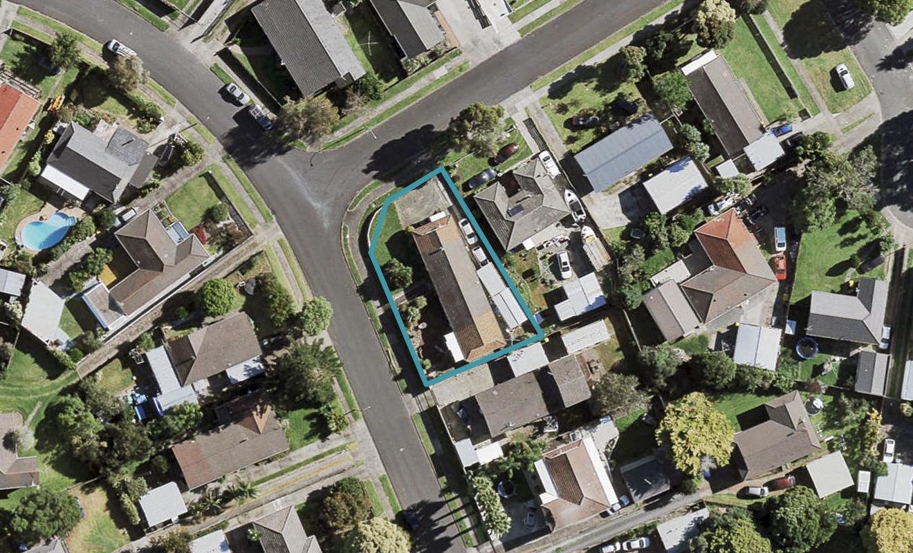 14 Becker Drive, Weymouth, Auckland - Carousel 1