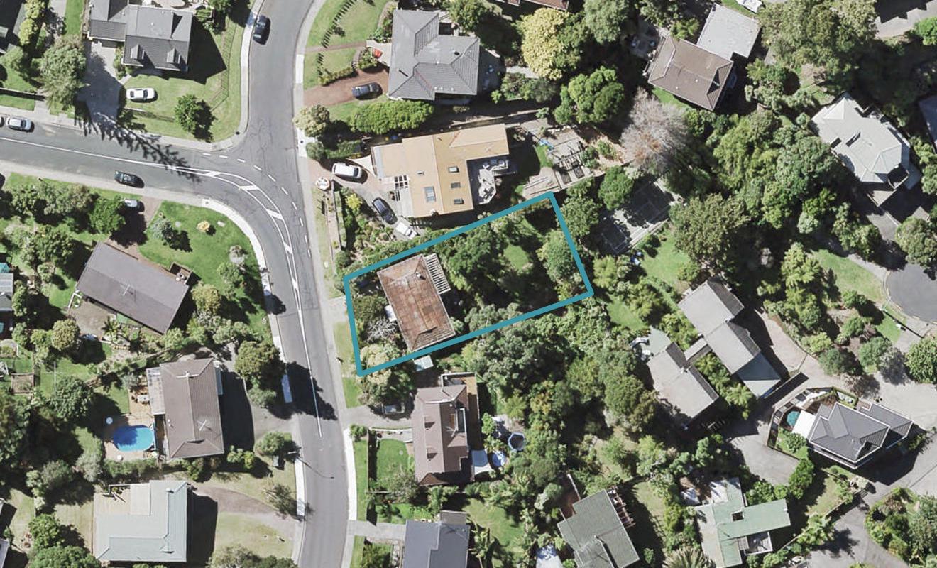 24 St Ives Terrace, Mairangi Bay, Auckland - Carousel 1