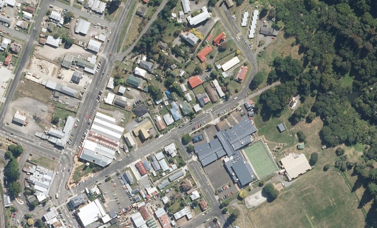 29 Huia Street, Taihape, Taihape - Carousel 1