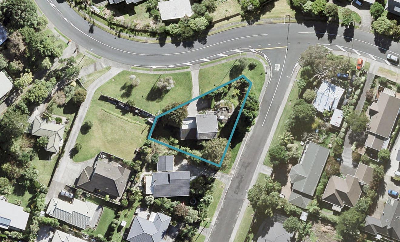 54 County Road, Torbay, Auckland - Carousel 1