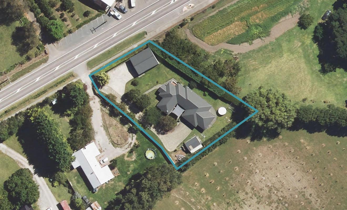 142A Main Road, Makaraka, Gisborne - Carousel 1