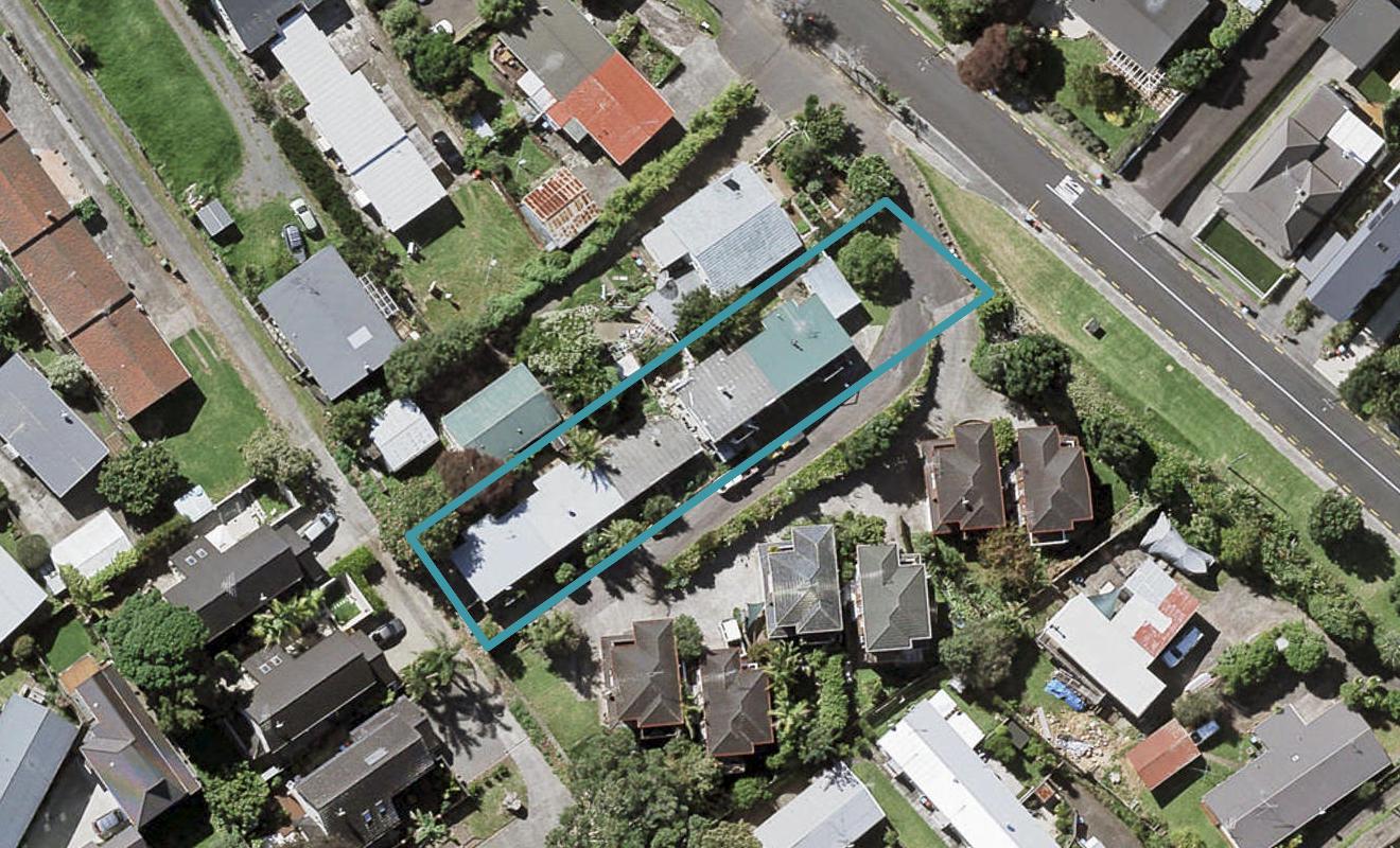 2/6 Cleary Road, Panmure, Auckland - Carousel 1