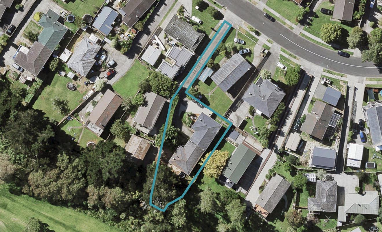 1/95 Archmillen Avenue, Pakuranga Heights, Auckland - Carousel 1