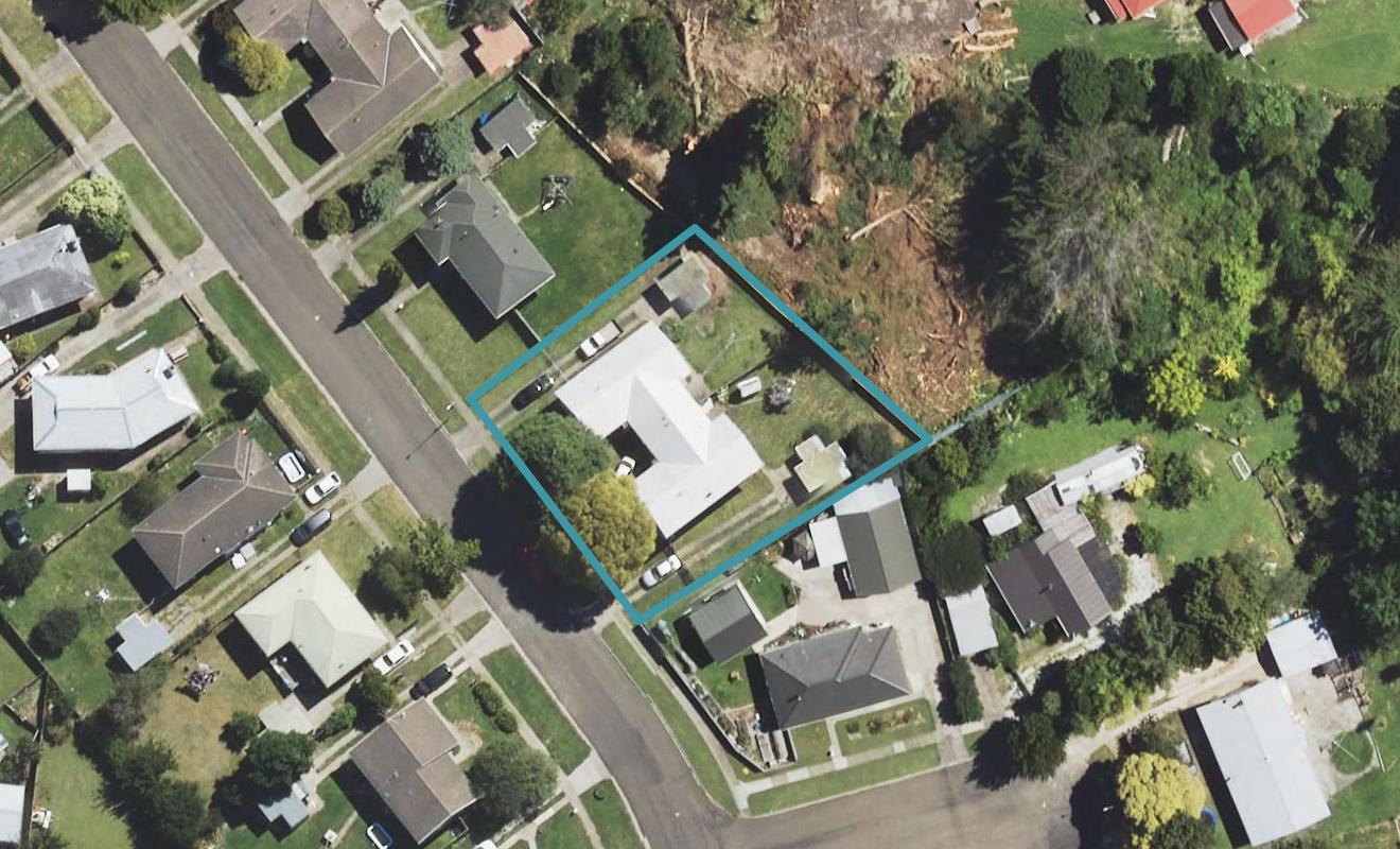 55 Lawrence Street, Outer Kaiti, Gisborne - Carousel 1