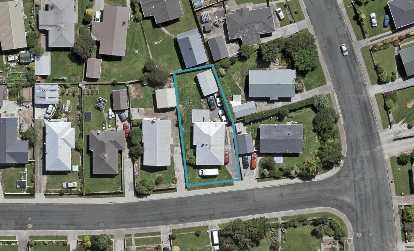 46 Kelso Crescent, Strathern, Invercargill - Carousel 1