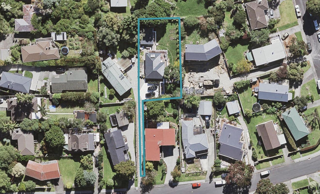 8 Castleton Street, Birkdale, Auckland - Carousel 1