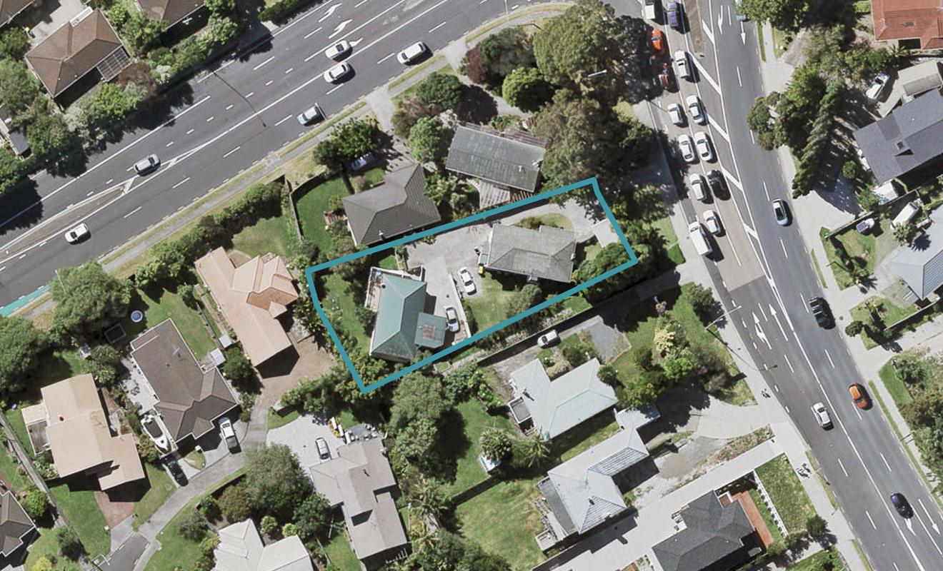 1/444 East Coast Road, Windsor Park, Auckland - Carousel 1