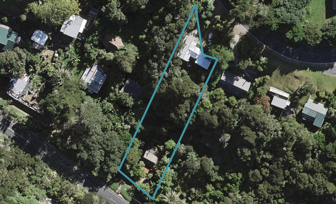 213 Ocean View Road, Oneroa, Waiheke Island - Carousel 1