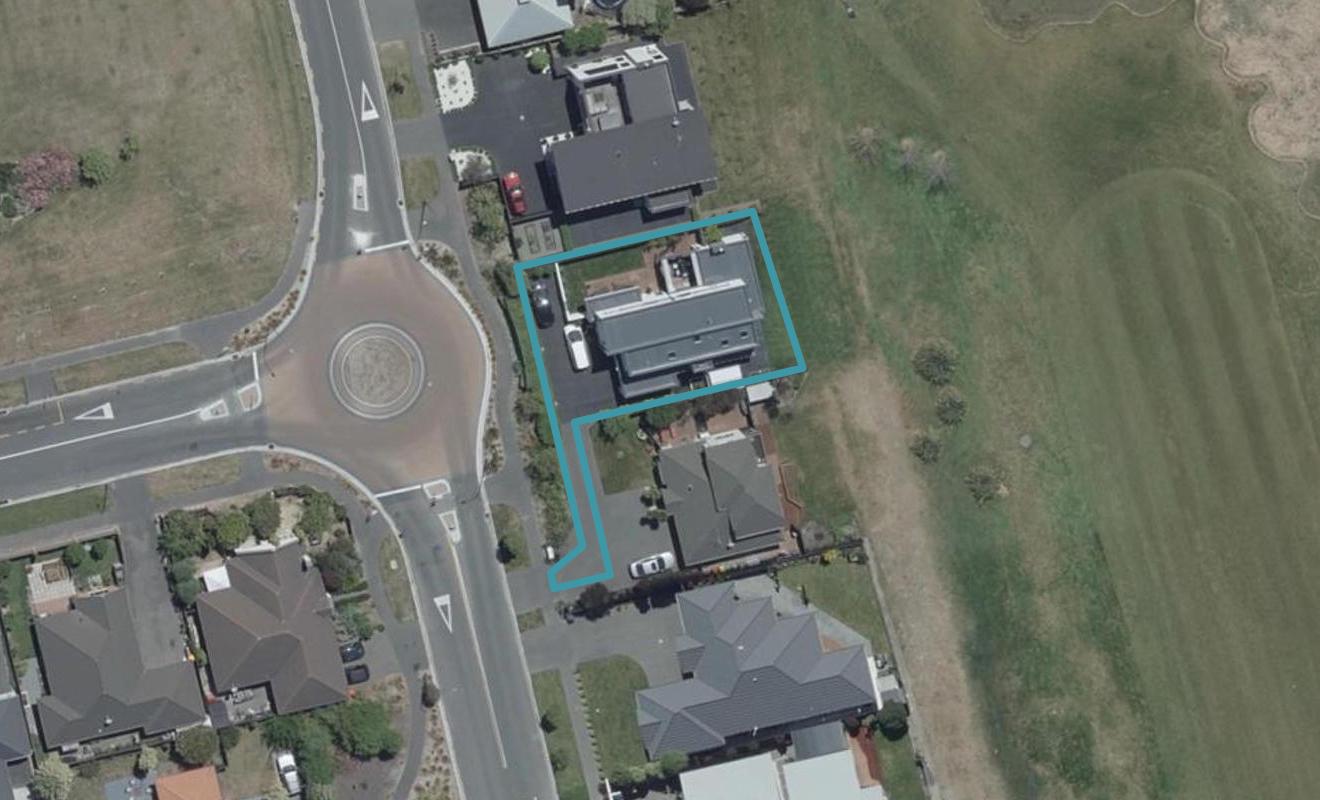 552 Bower Avenue, Parklands, Christchurch - Carousel 1