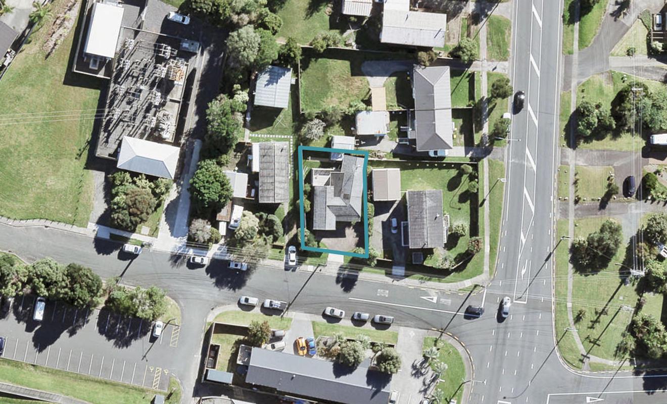 65 Andersons Road, Northcross, Auckland - Carousel 1