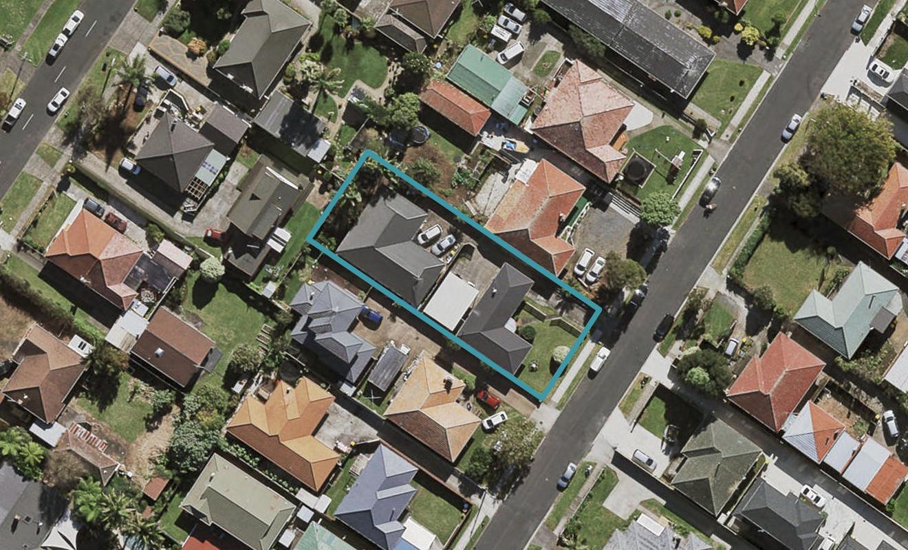 1/17 Watson Place, Papatoetoe, Auckland - Carousel 1