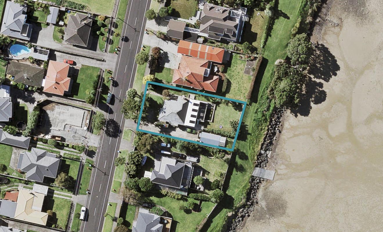 200 Riverside Avenue, Point England, Auckland - Carousel 1