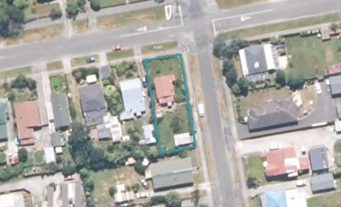 24 Gladstone Street, Westport, Westport - Carousel 1