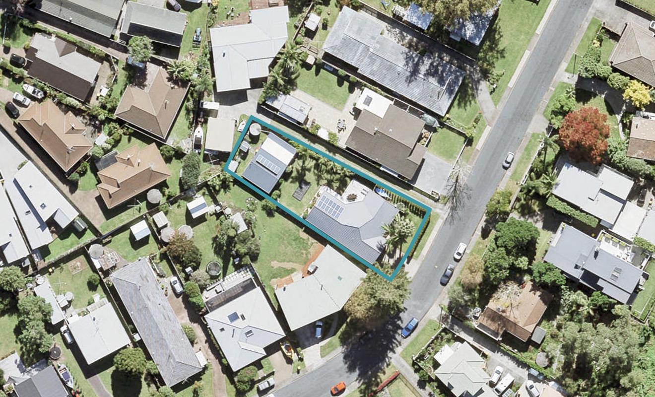 39 The Circle, Manly, Whangaparaoa - Carousel 1