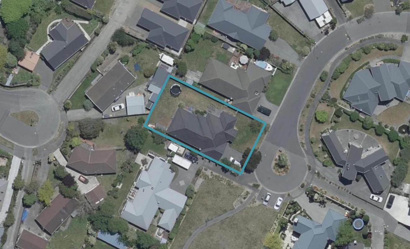 18 Evergreen Place, Parklands, Christchurch - Carousel 1