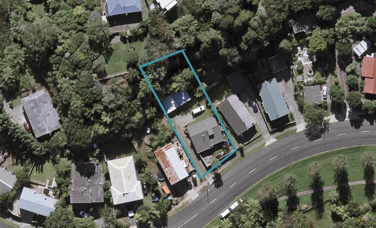 103 Poplar Grove, Whalers Gate, New Plymouth - Carousel 1