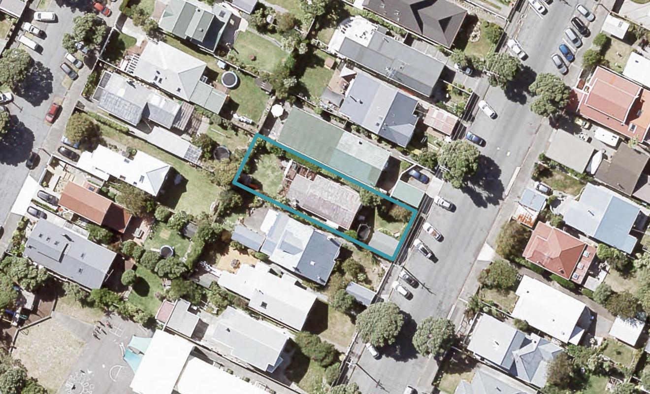 68 Oroua Street, Eastbourne, Lower Hutt - Carousel 1