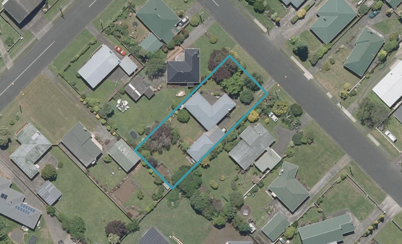 47 Surrey Road, Springvale, Whanganui - Carousel 1