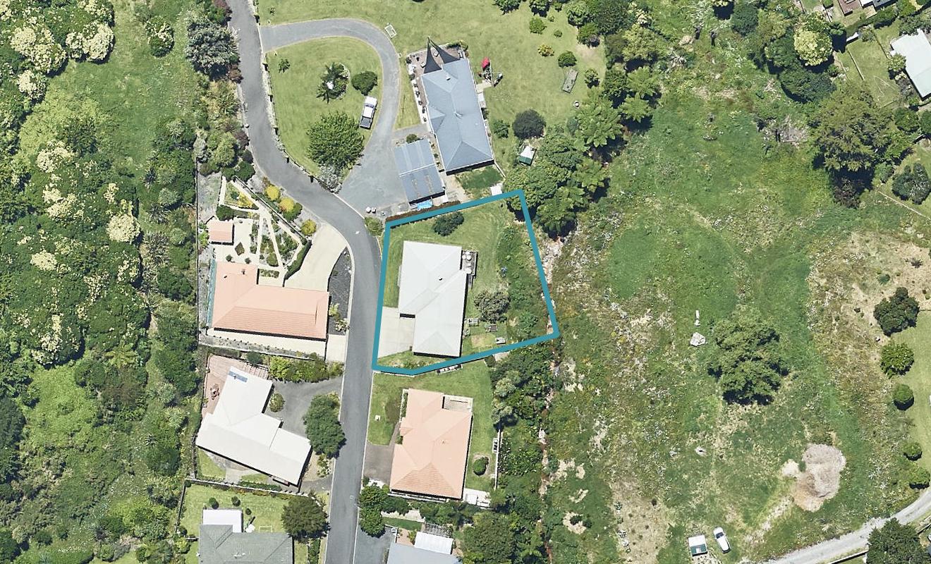22 Bateleur Close, Welcome Bay, Tauranga - Carousel 1