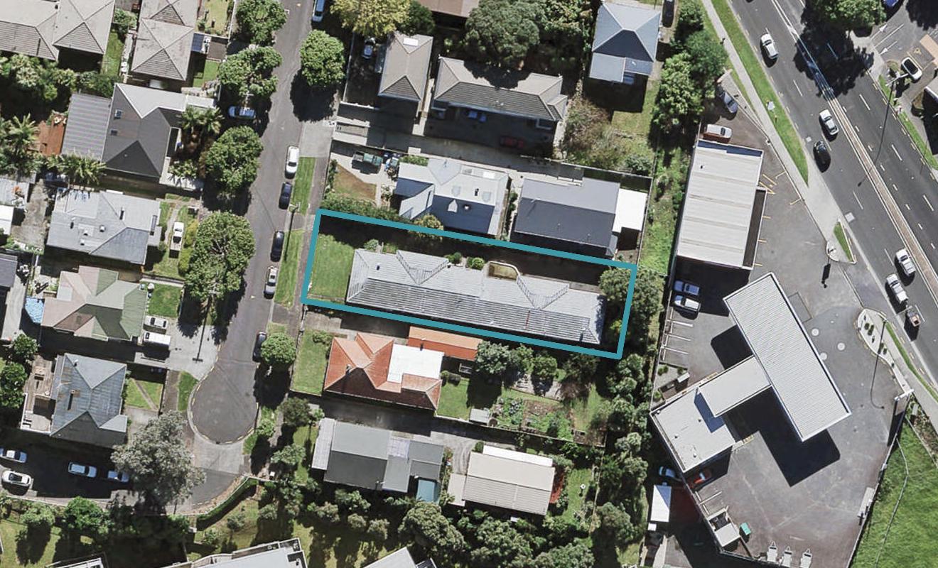 1/12 Lyon Avenue, St Lukes, Auckland - Carousel 1