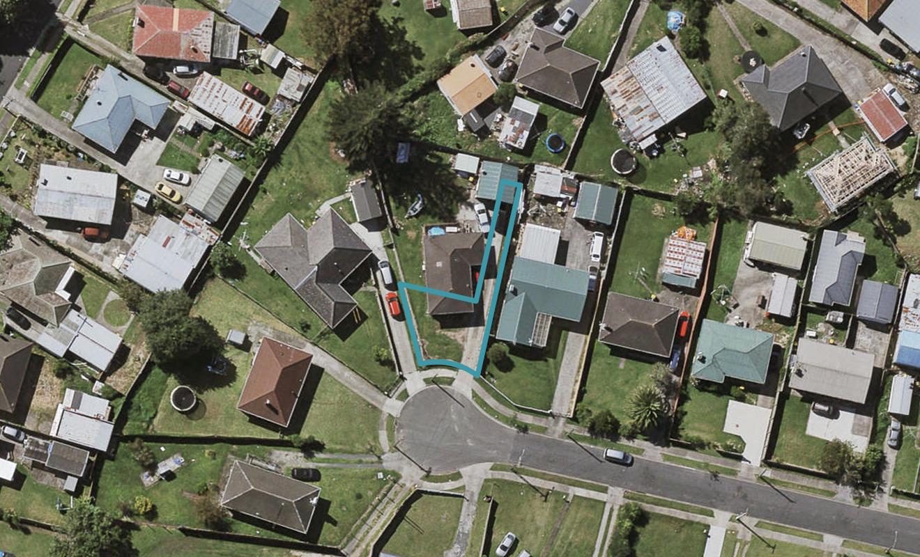 11C Angus Street, Otara, Auckland - Carousel 1