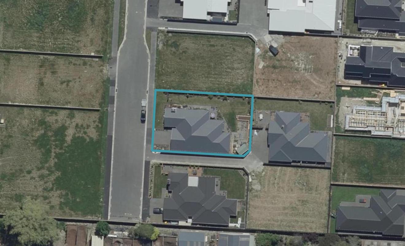 21 Picadilly Avenue, Casebrook, Christchurch - Carousel 1