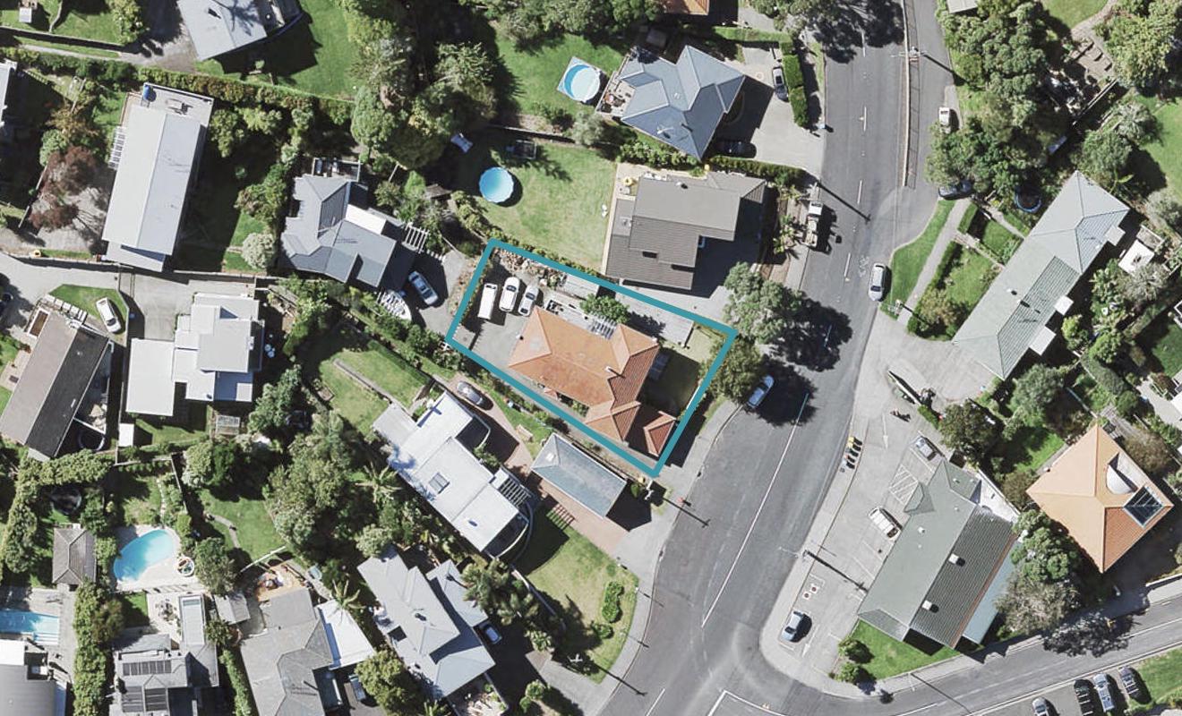 204A Riddell Road, Glendowie, Auckland - Carousel 1