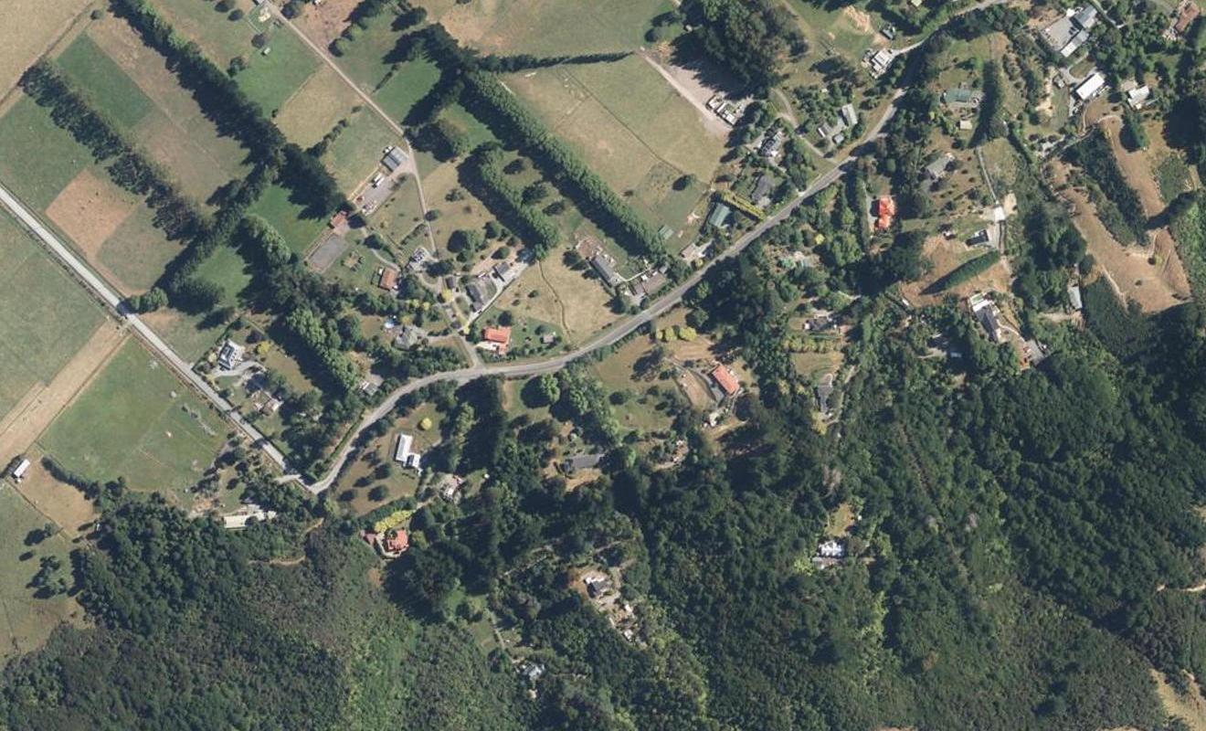 253 Katherine Mansfield Drive, Whitemans Valley, Upper Hutt - Carousel 1