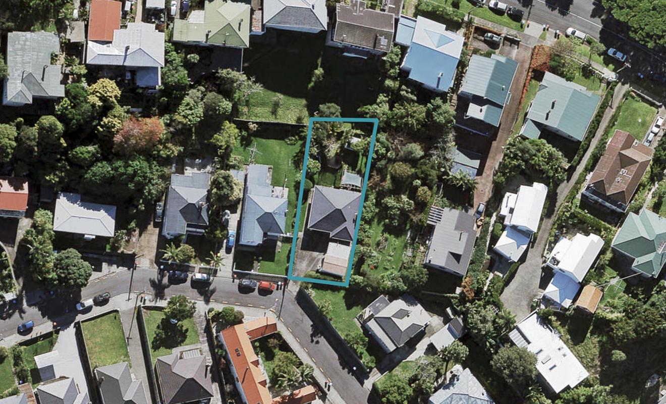 5 Wolseley Street, Morningside, Auckland - Carousel 1