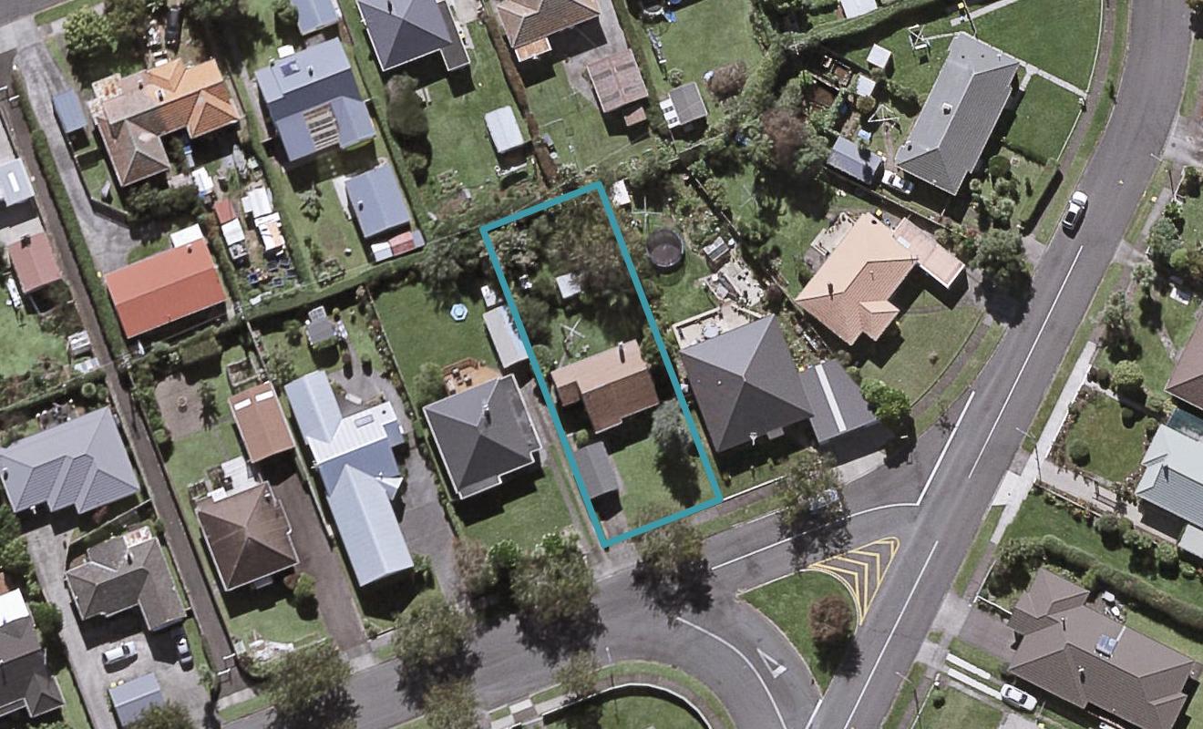 25 Exeter Street, Brooklands, New Plymouth - Carousel 1