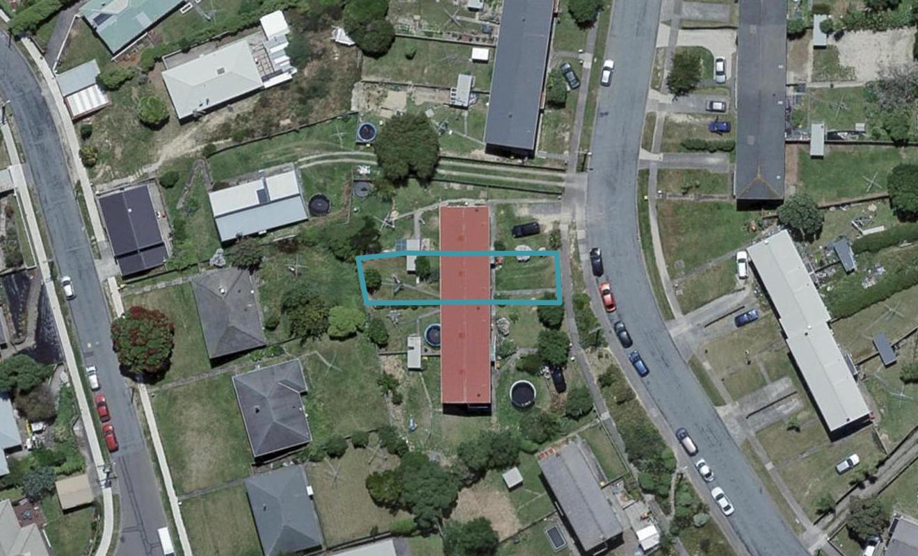 24 Roberts Street, Tawa, Wellington - Carousel 1