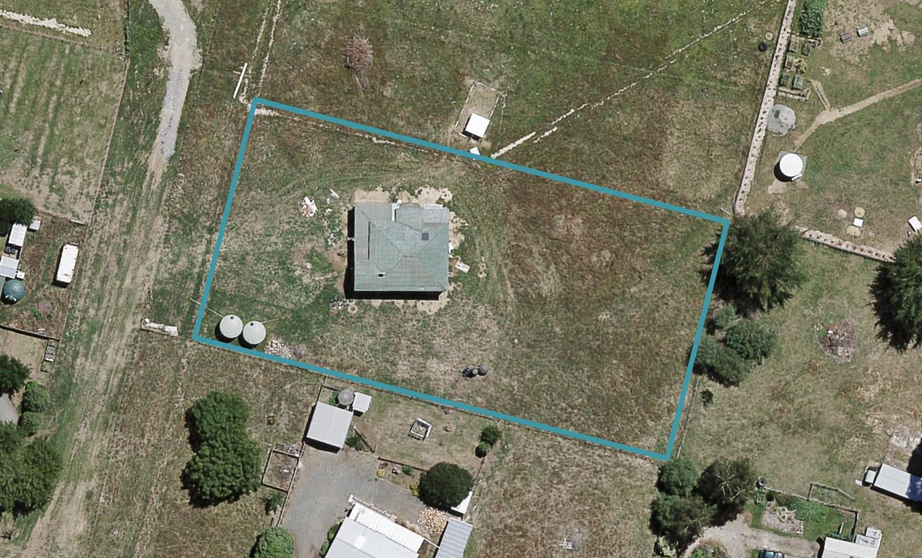 36 Lyall Street, Waipawa - Carousel 1
