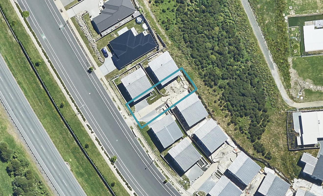 299 Lakes Boulevard, Pyes Pa, Tauranga - Carousel 1