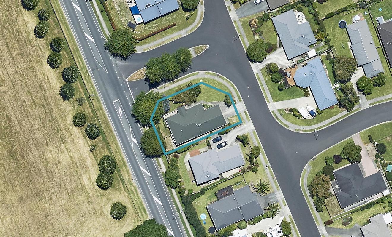 2 Marire Drive, Ohauiti, Tauranga - Carousel 1