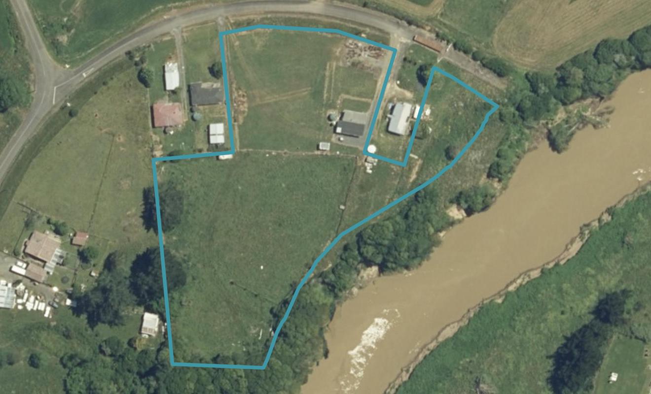 14 Makarini Road, Whatawhata - Carousel 1