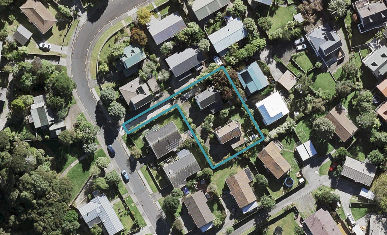 1/38 Gatman Street, Birkdale, Auckland - Carousel 1