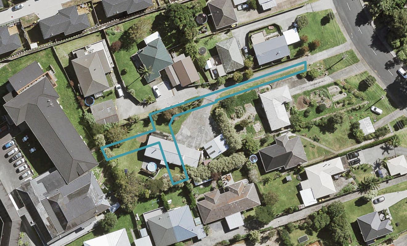 2/49 Sunnyside Road, Sunnyvale, Auckland - Carousel 1